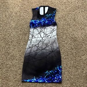 Body Con/Fitted dress size 6